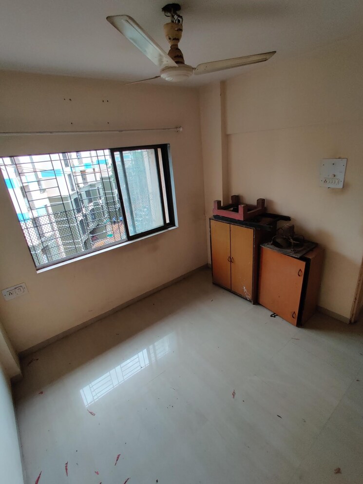 Room, vijay-garden 1 Bedroom 430 Sq.Ft. Apartment In Ghodbunder Road Thane 8999938