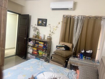Bedroom in 2 BHK Apartment at Landcraft Golflinks Plaza, Pandav Nagar – for Sale