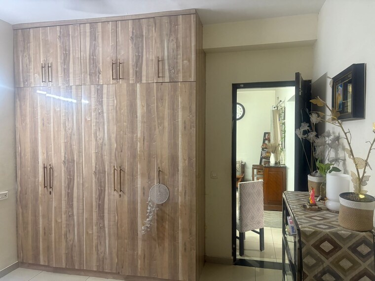 undefined, landcraft-golflinks-plaza 2 Bedroom 1135 Sq.Ft. Apartment In Pandav Nagar Ghaziabad 8999950