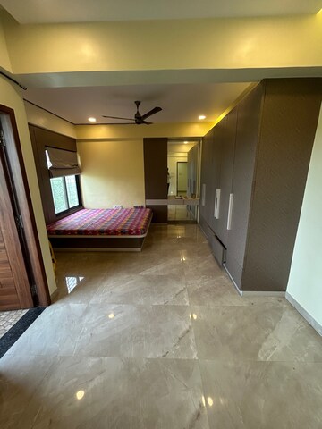 Bedroom in 3.5 BHK Apartment at Savedi – for Rent