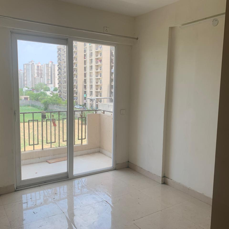 2 BHK 750 Sq.Ft. Apartment in Signature Global Orchard Avenue