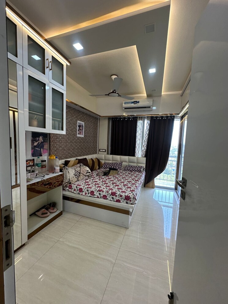 Bathroom, triveni-majesta 3 Bedroom 804 Sq.Ft. Apartment In Kalyan West Thane 8999978