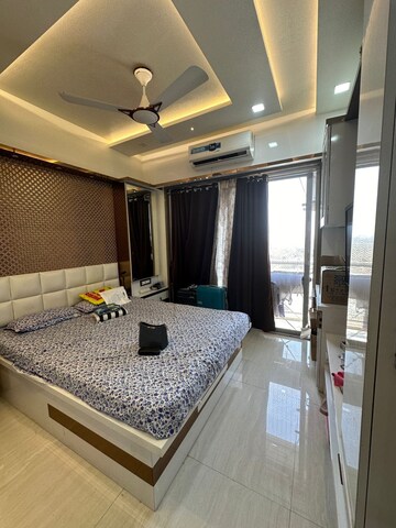 Team Area in 3 BHK Apartment at Triveni Majesta, Kalyan West – for Sale