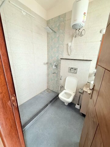 Bathroom in 1 BHK Apartment at Saket – for Rent