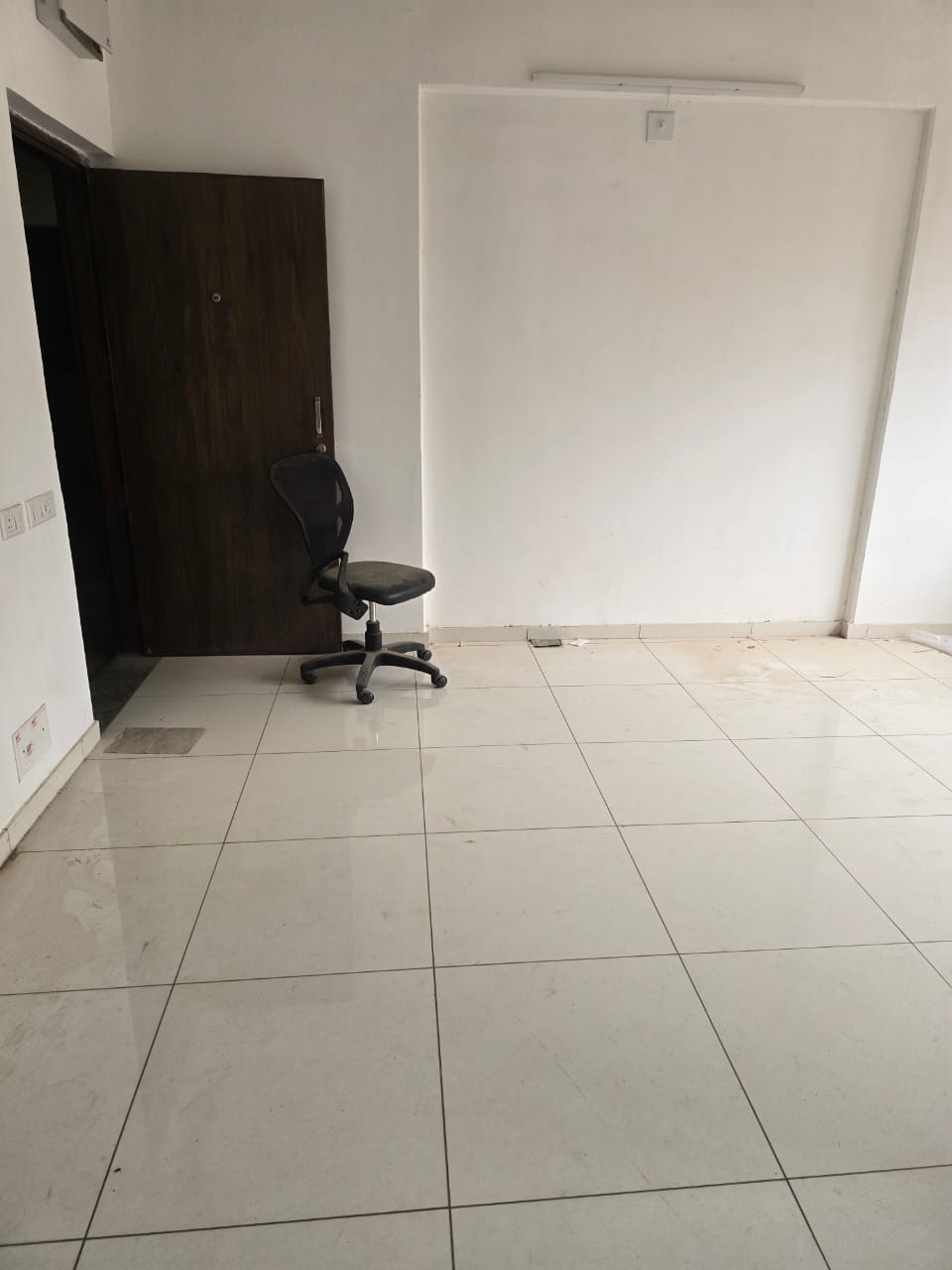 3 BHK + Pooja Room,Study Room Apartment For Sale in Ganesh Malabar County Nea