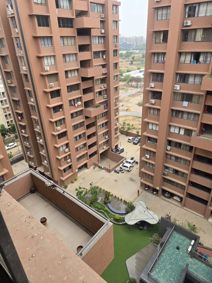 Exterior View, sg highway 3 Bedroom 1530 Sq.Ft. Apartment In Sg Highway Ahmedabad 9000010