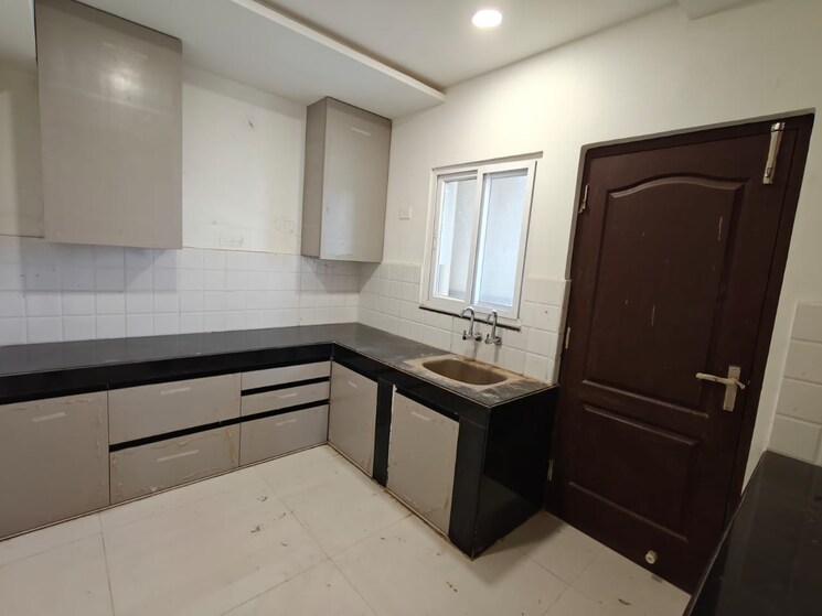 Kitchen, paramount-hill-county 3 Bedroom 2050 Sq.Ft. Apartment In Kondapur Hyderabad 9000026