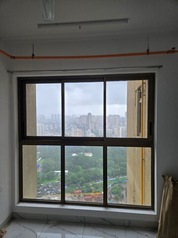 Room in 1 BHK Apartment at Raymond Ten X Vibes, J K Gram – for Rent