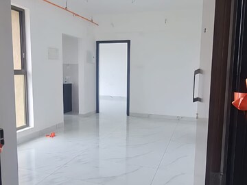 Room in 1 BHK Apartment at Raymond Ten X Vibes, J K Gram – for Rent