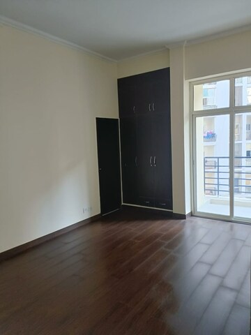 3 BHK Apartment For Rent in Assotech Windsor Court, Sector 78