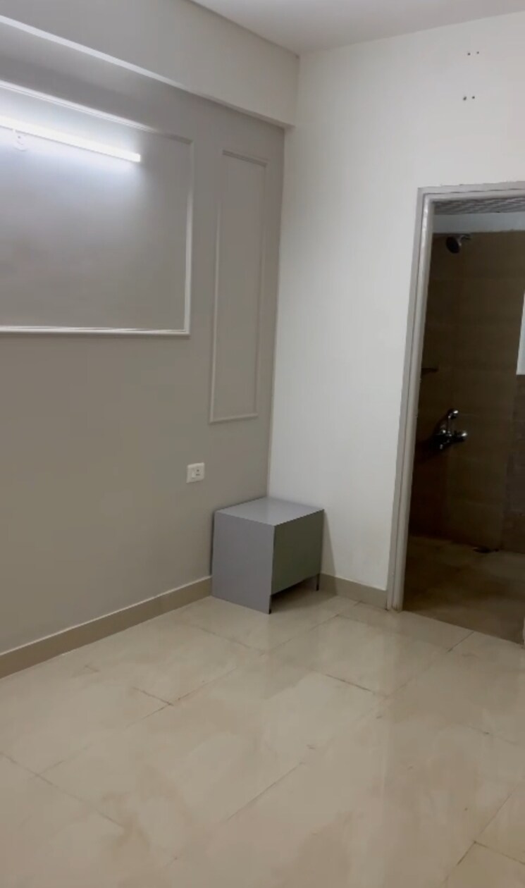 Room, suncity-avenue-76 2 Bedroom 735 Sq.Ft. Apartment In Sector 76 Gurgaon 9000136