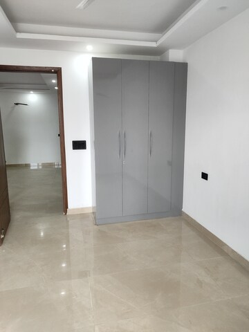Room in 3 BHK Builder Floor at Freedom Fighters Enclave – for Rent
