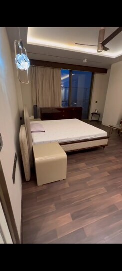 6 BHK + Pooja Room,Servant Room Penthouse For Sale in M3M Golf Estate