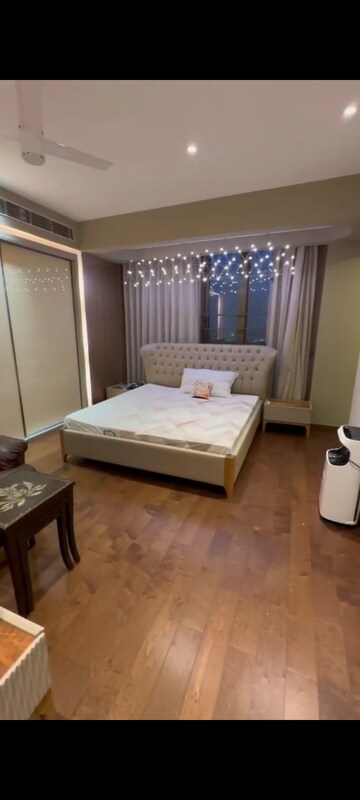 Bedroom in 6 BHK Penthouse at M3M Golf Estate, Sector 65 – for Sale
