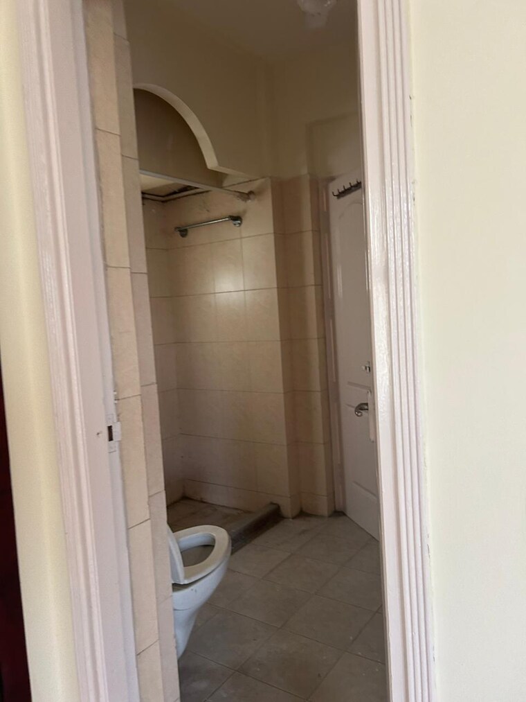 Bathroom, primrose-ryne-phase-2 4 Bedroom 3090 Sq.Ft. Builder Floor In Chi V Greater Noida Greater Noida 9000175