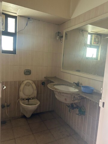 Bathroom in 4 BHK Builder Floor at Primrose Ryne Phase 2, Chi V Greater Noida – for Sale