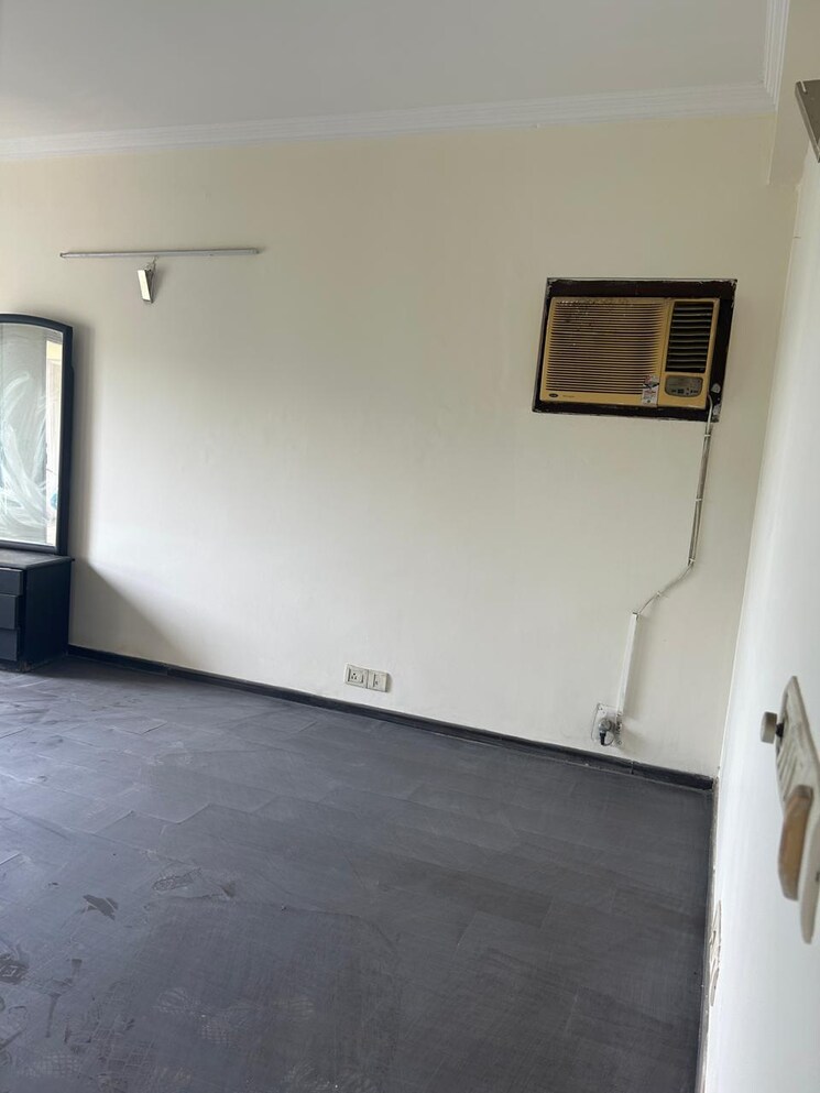 Room, primrose-ryne-phase-2 4 Bedroom 3090 Sq.Ft. Builder Floor In Chi V Greater Noida Greater Noida 9000175