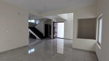 Room in 4 BHK Villa at Elegans Emperia, Velmala – for Sale