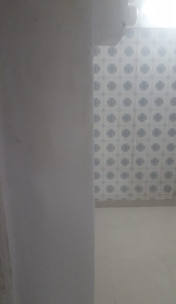 Bathroom in 1 BHK Apartment at Dosti Estates, Wadala East – for Rent