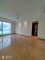 3 BHK + Servant Room 2000 Sq.Ft. Builder Floor in Defence Colony