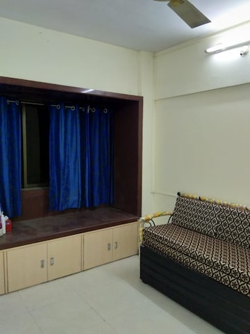 Bedroom in 1 BHK Apartment at Dosti Estates, Wadala East – for Rent