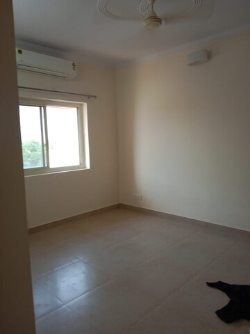 Room in 2 BHK Apartment at Vasant Kunj – for Rent