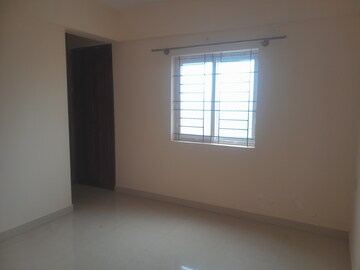 Room in 2 BHK Apartment at Ramamurthy Nagar – for Rent
