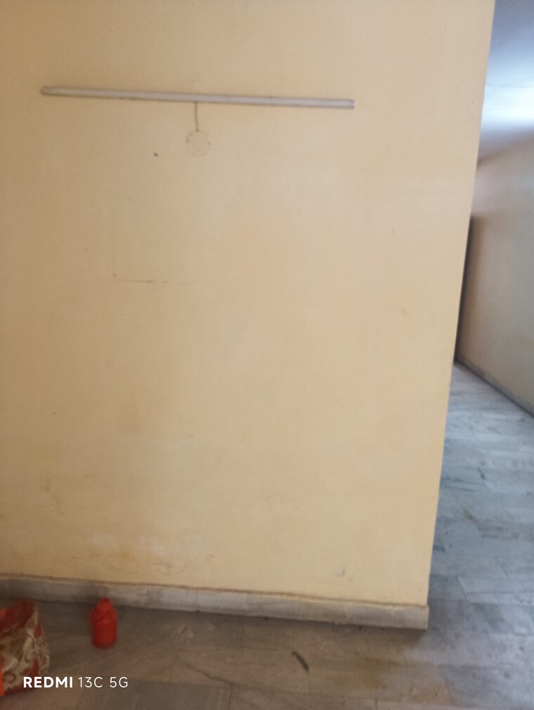 Room, lajpat nagar 4 2 Bedroom 900 Sq.Ft. Builder Floor In Lajpat Nagar 4 Delhi 9000221