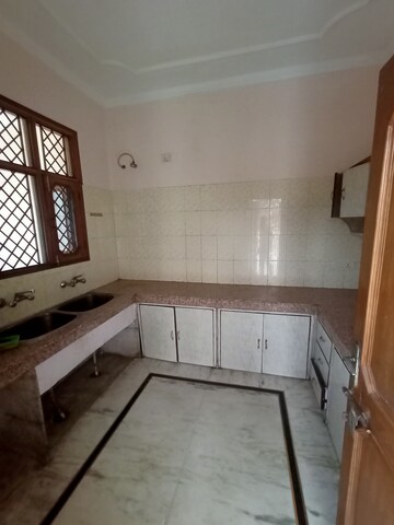 Kitchen in 1 BHK Independent House at Sector 11 – for Rent