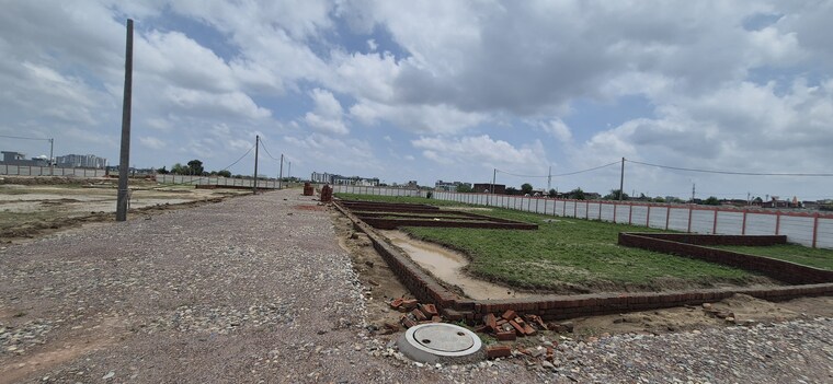 Exterior View, partapur  100 Sq.Yd. Plot In Partapur Meerut 9000262