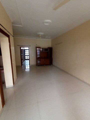 Room in 3 BHK Independent House at Sector 12 Panchkula – for Rent