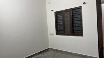 Room in 3 BHK Independent House at Nri Layout – for Rent