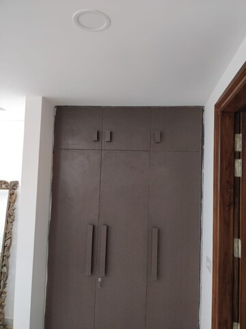 Furnished Amenities in 3 BHK Builder Floor at Sector 46 – for Rent