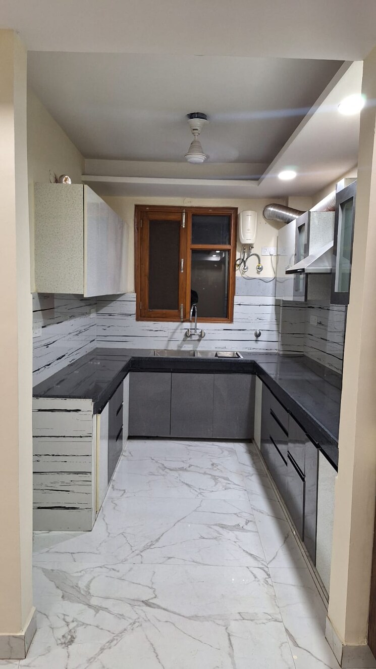 Kitchen, sector 46 3 Bedroom 1760 Sq.Ft. Builder Floor In Sector 46 Gurgaon 9000311