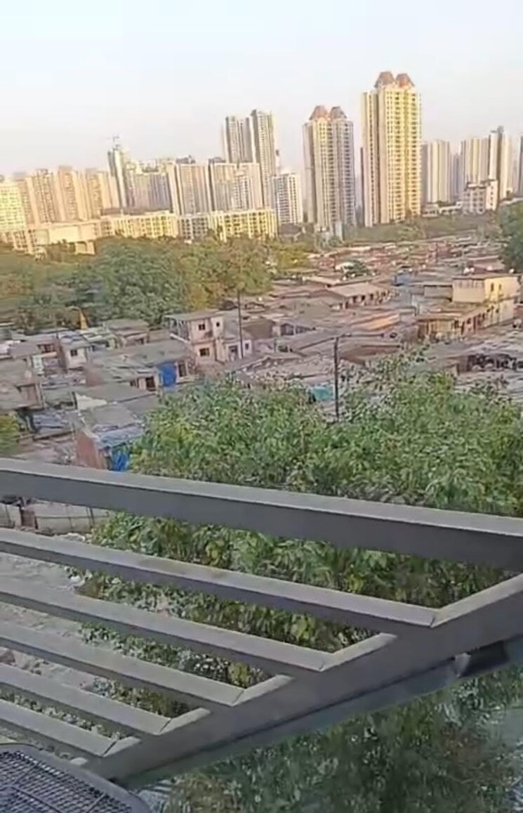 Exterior View, thane west Pg For Boys & Girls In Thane West 9000325