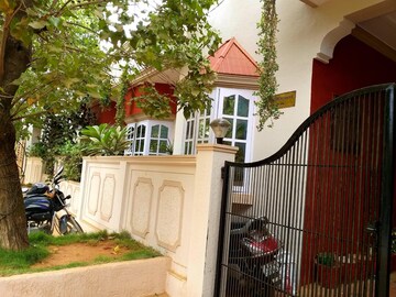 3 BHK Independent House – Exterior View View at Nri Layout - for Rent