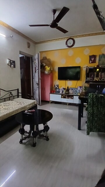 Living Room in 1 BHK Apartment at Vasant Leela Complex, Vijay Nagari – for Rent