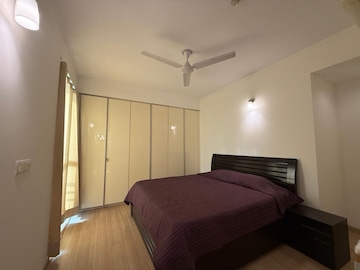 Bedroom in 3 BHK Builder Floor at DLF Park Place, Sector 54 – for Rent