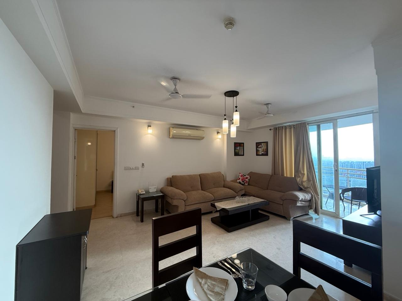 3 BHK + Servant Room 1985 Sq.Ft. Builder Floor in DLF Park Place