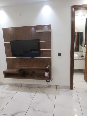 1.5 BHK Independent House For Rent in Sector 55