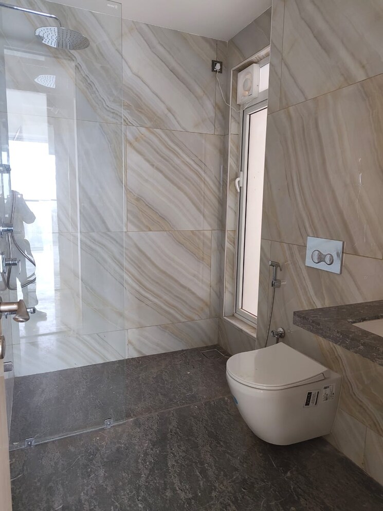 Attached Bathroom, peninsula-celestia-spaces 2 Bedroom 840 Sq.Ft. Apartment In Parel Mumbai 9000375