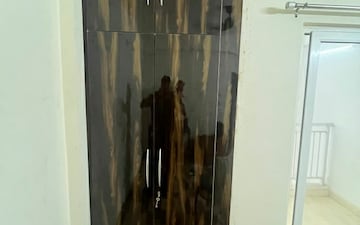 1.5 BHK Apartment For Rent in VVIP Nest, Raj Nagar Extension