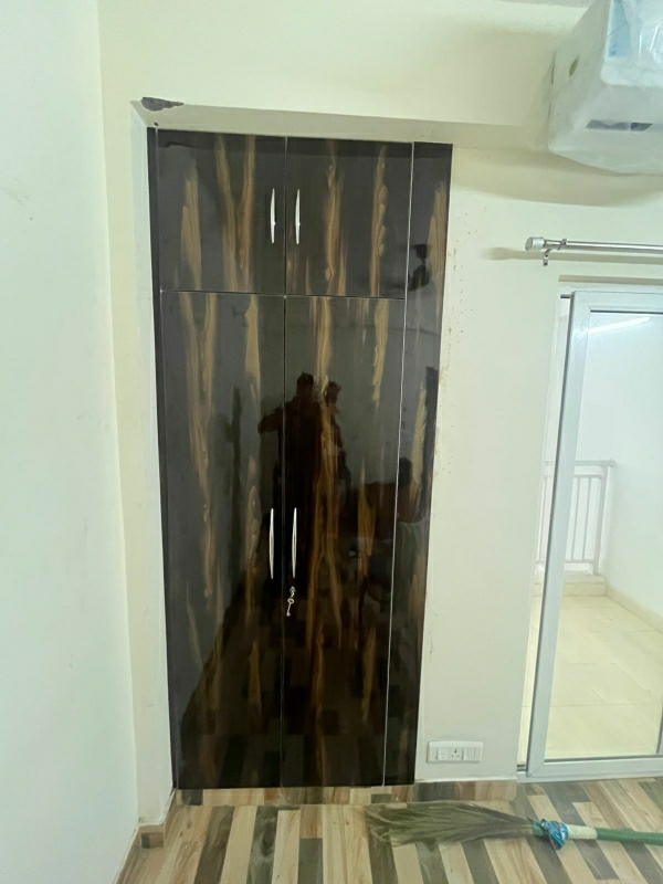 1.5 BHK Apartment For Rent in VVIP Nest