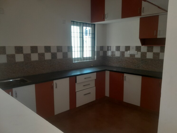 Kitchen, nri layout 3 Bedroom 1200 Sq.Ft. Builder Floor In Nri Layout Bangalore 9000378