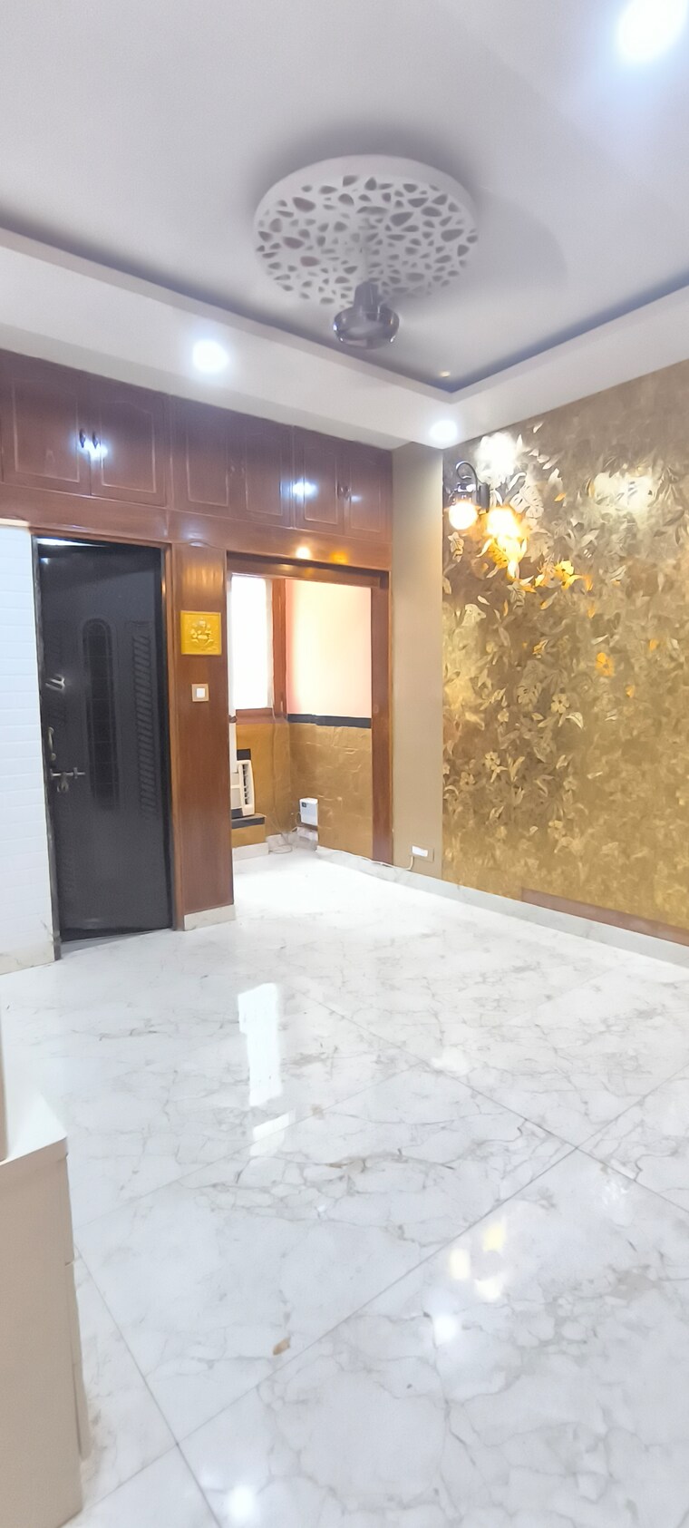 Room, vasant kunj 6 Bedroom 3400 Sq.Ft. Apartment In Vasant Kunj Delhi 9000405