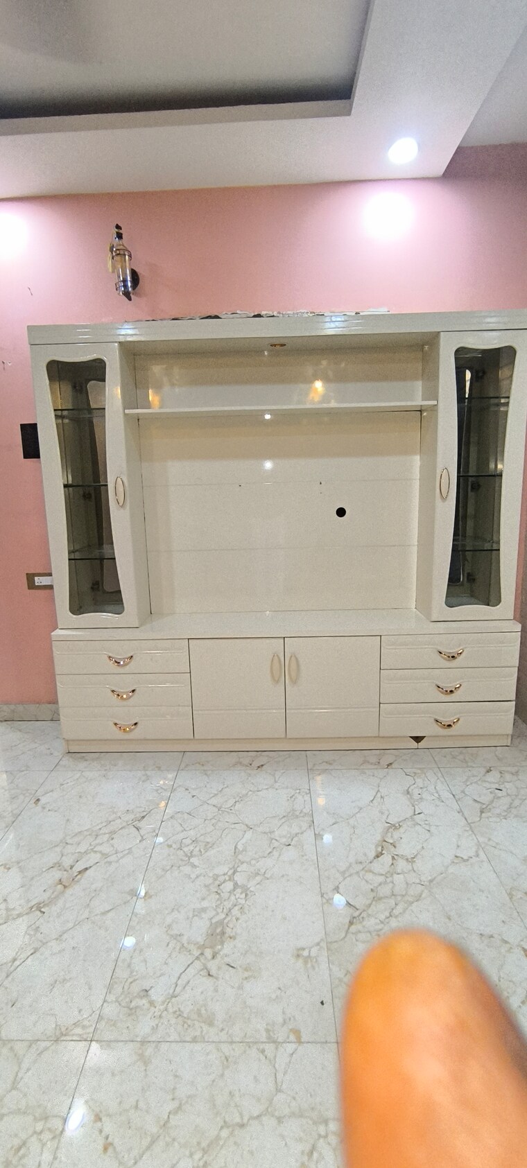 Living Room, vasant kunj 6 Bedroom 3400 Sq.Ft. Apartment In Vasant Kunj Delhi 9000405