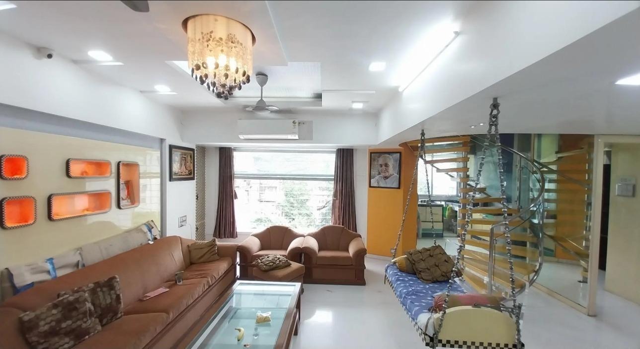 3 BHK + Servant Room Apartment For Rent in Babulnath, Malabar Hill, 