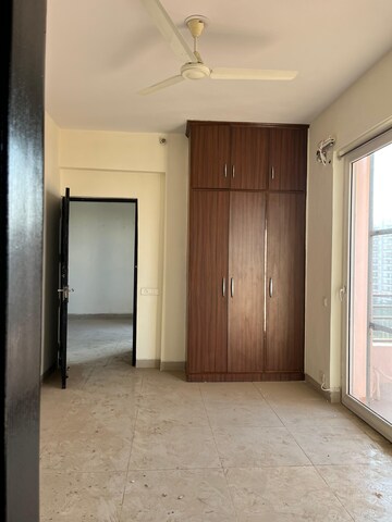 Room in 3 BHK Apartment at Puri Pranayam, Sector 82 – for Sale