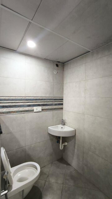 Bathroom in 3 BHK Apartment at Rajapushpa Provincia, Narsingi – for Rent