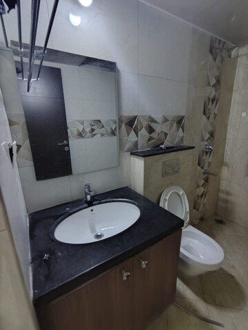 Bathroom in 3 BHK Apartment at Rajapushpa Provincia, Narsingi – for Rent